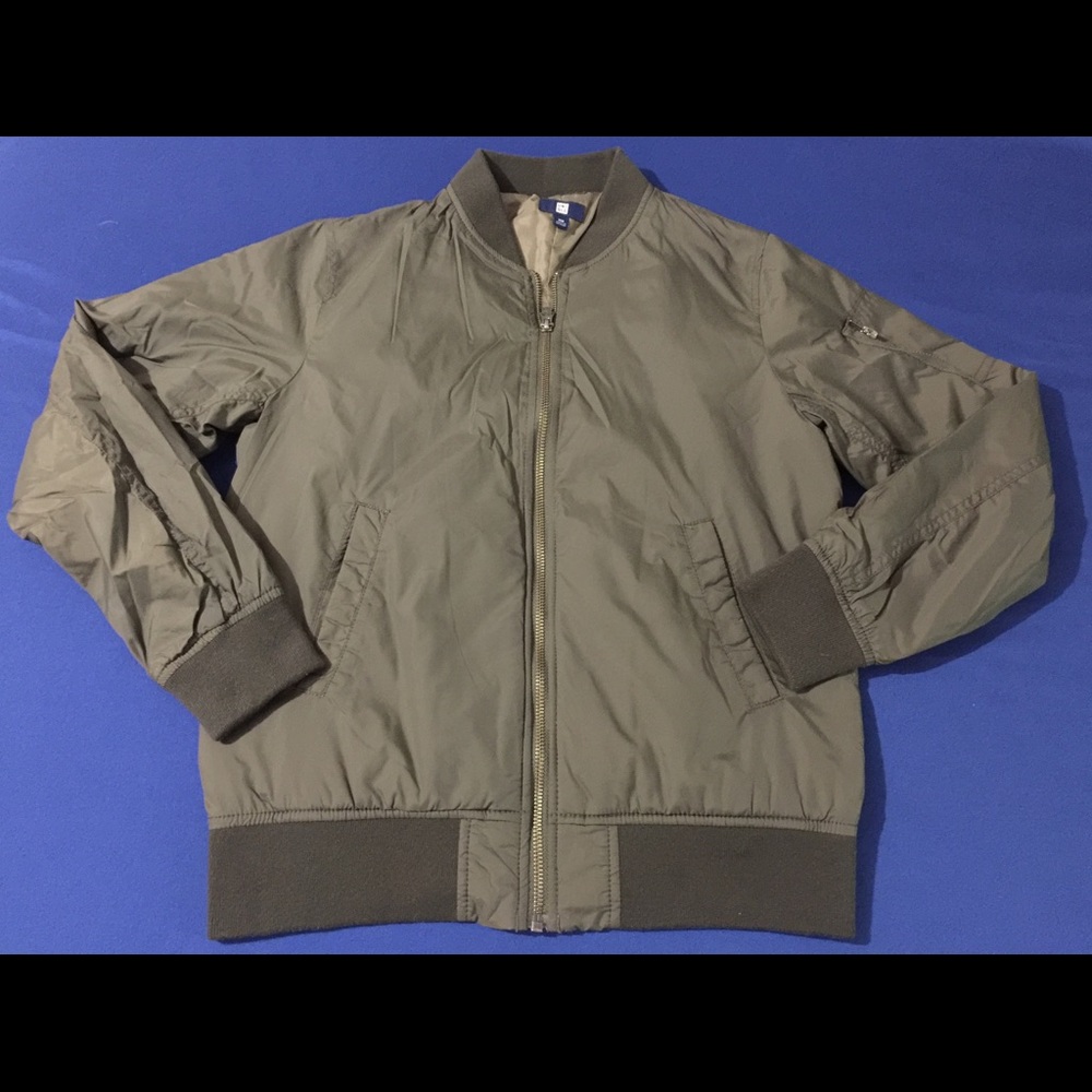 Uniqlo Olive Green Bomber Jacket for Kids Sz 150
